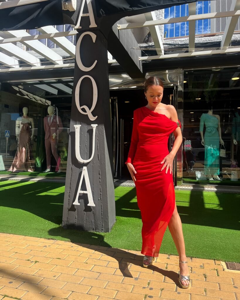 tienda de ropa hecha en España - tienda de ropa hecha en España,moda española,ropa para mujer y hombre,tienda de ropa en Roquetas de Mar,moda local en Almería tienda de ropa hecha en España